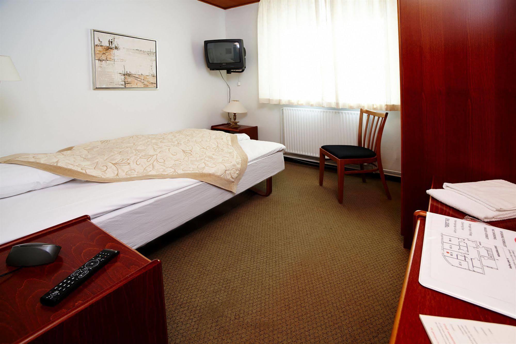 Hotel Vildbjerg Εξωτερικό φωτογραφία